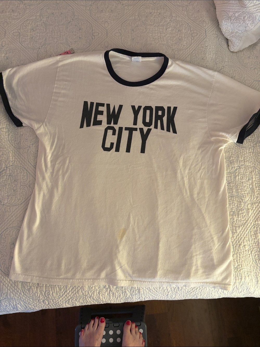 NEW YORK CITY White & Black Ringer Tee - men’s